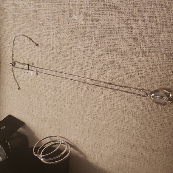 CHICOS New Necklace, 3 Bracelets & WHBM Mini Jewerly Box 🎁 - Picture 6 of 17